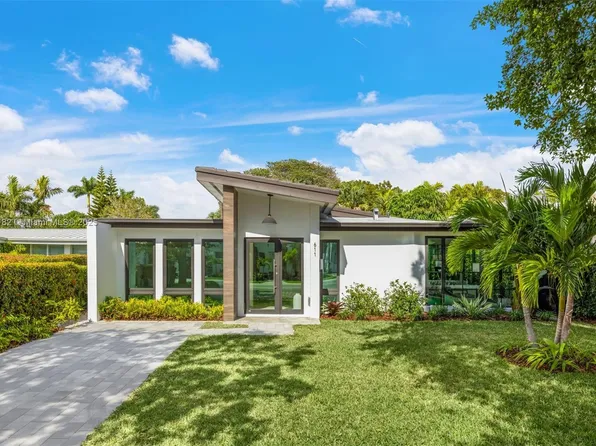 611 W 51st St, Miami Beach, FL 33140