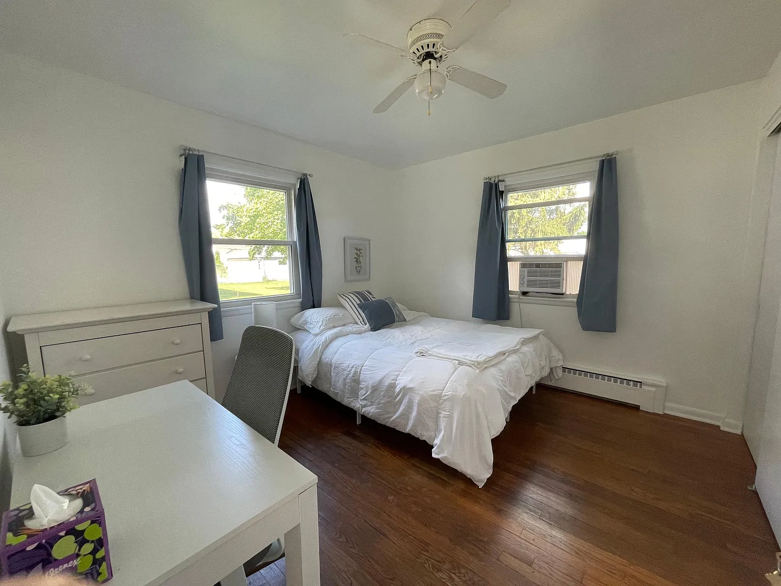 2 bed, 700 sqft, $2,600 — Photo 4