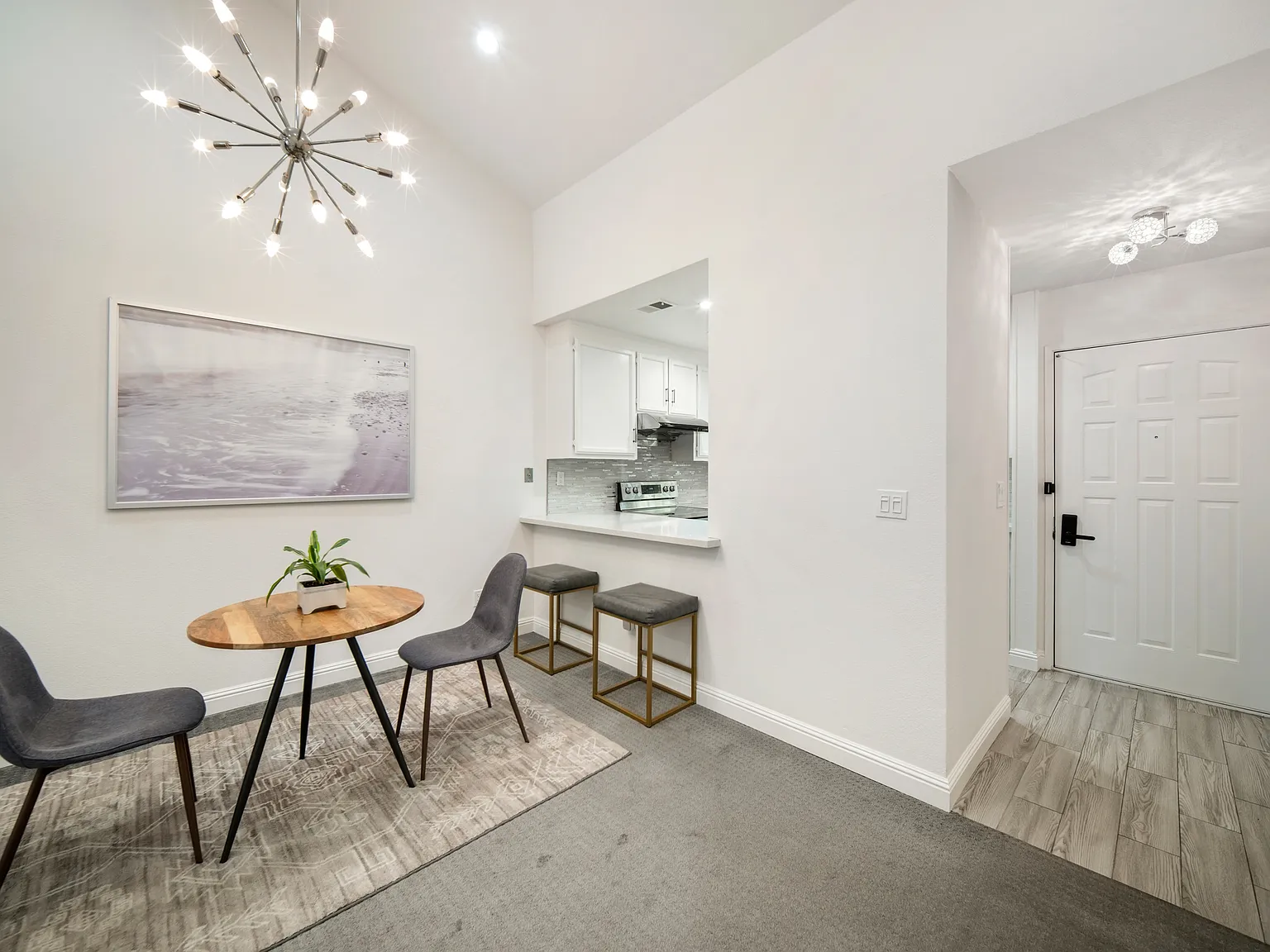 2 bed, 1062 sqft, $3,800 — Photo 4