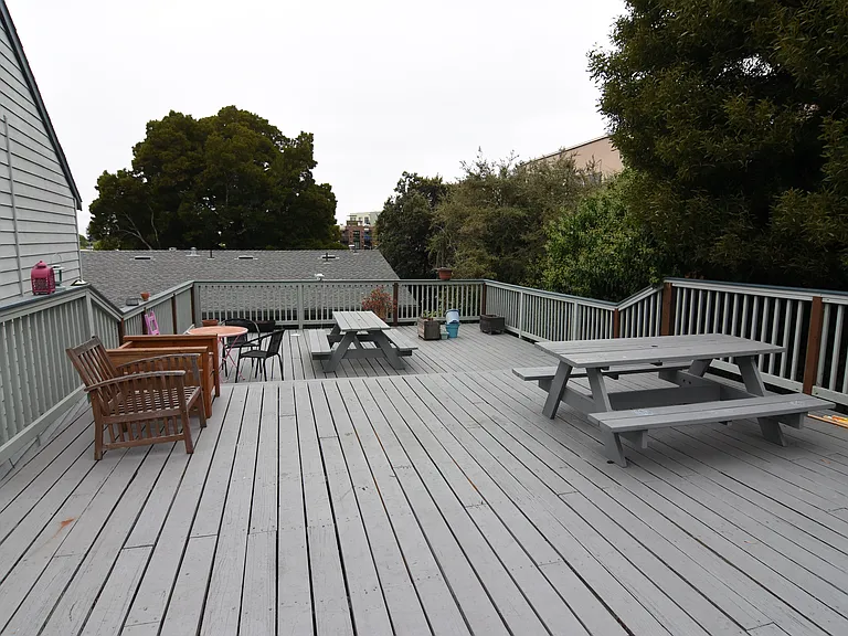 296 Mather St #6 — Photo 14