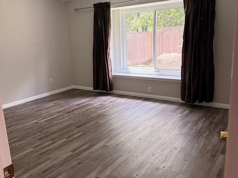 1006 Old Mill Rd — Photo 24