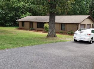 1121 27th St NE, Conover, NC 28613