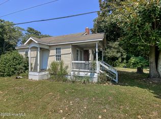 8533 Caratoke Highway, Powells Point, NC 27966