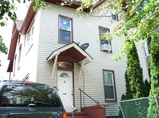 245 S 7th St #2, Newark, NJ 07103