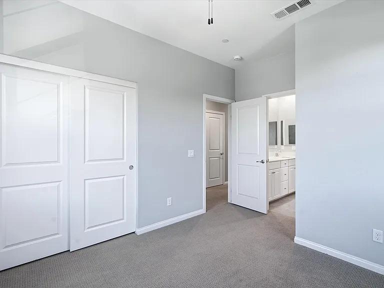35 Lomada St — Photo 15