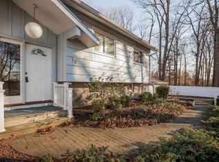 57 Forest View Rd, Northford, CT 06472