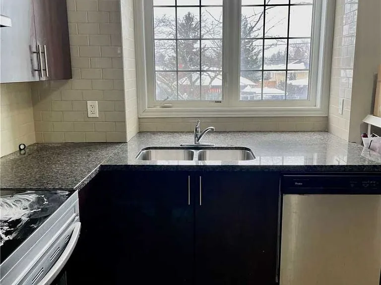 3765A Saint Clair Ave E — Photo 3