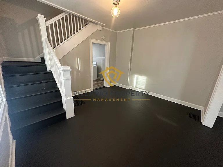2830 N Lasalle St — Photo 10