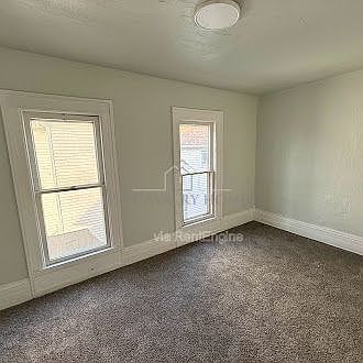 4th image of 45 Oakdale Ave