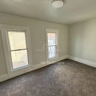 45 Oakdale Ave — Photo 4