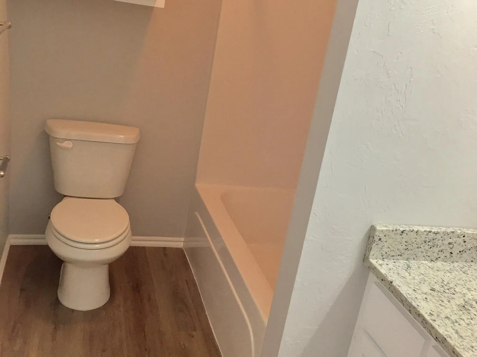 2 bed, 780 sqft, $1,350 — Photo 4
