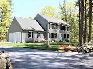 450 Chestnut St, Wrentham, MA 02093