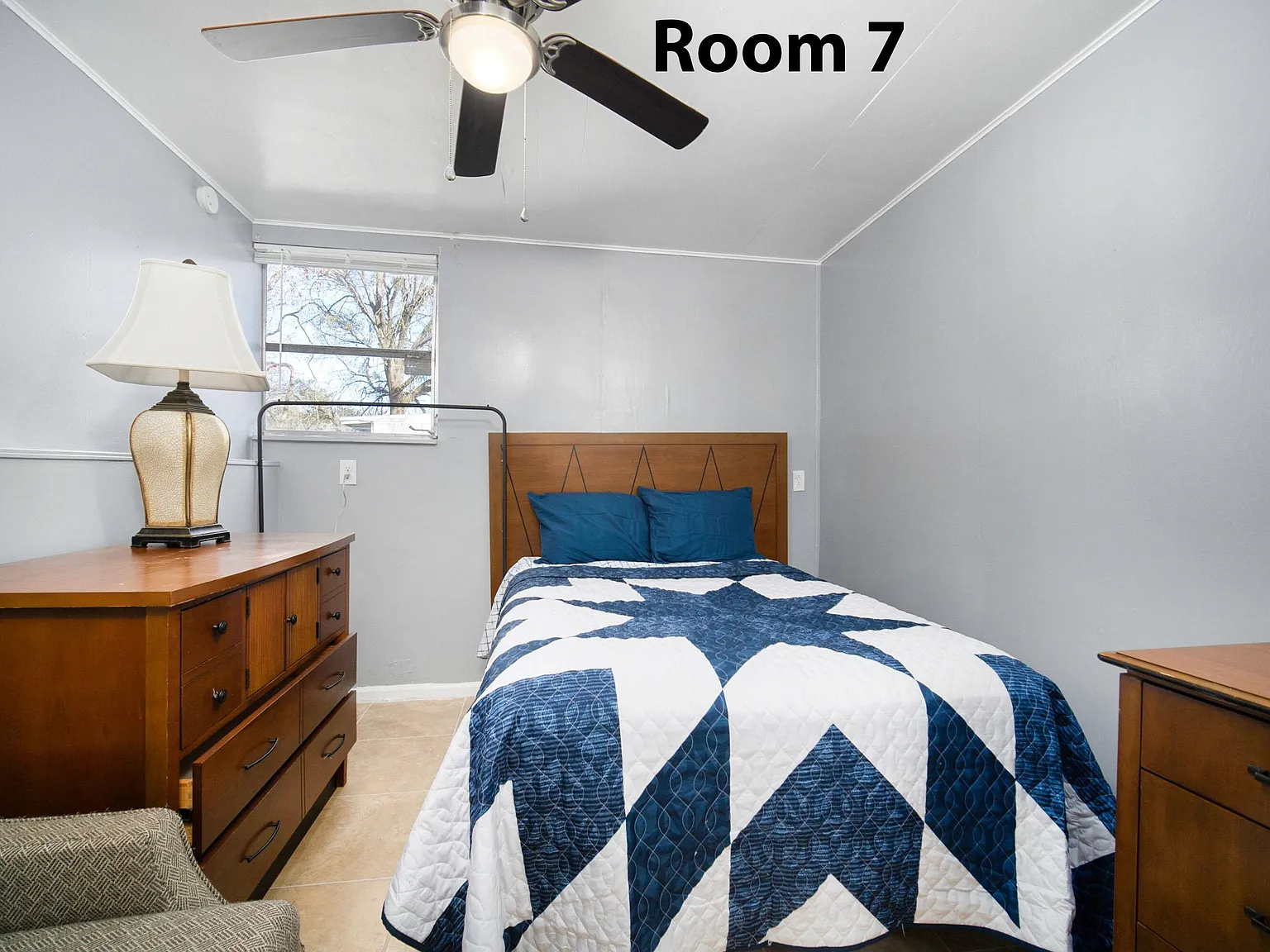 4 bed, 3.0 bath, 1826 sqft, $620 — Photo 1