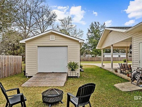 4th image of 4095 B Ave