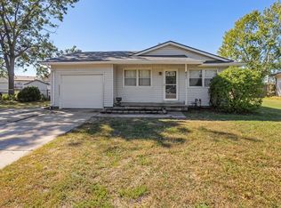 421 Circle Dr, Burrton, KS 67020