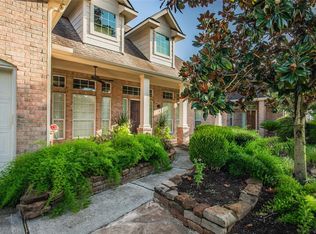 19 Rowan Tree Pl, Conroe, TX 77384