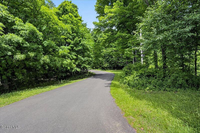 2nd image of 354 Beaver Dam Road
