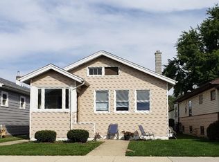 5534 W Warwick Ave, Chicago, IL 60641