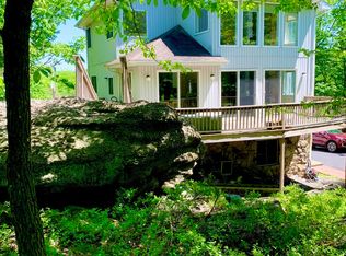 7 Maple Cir, Hazleton, PA 18202