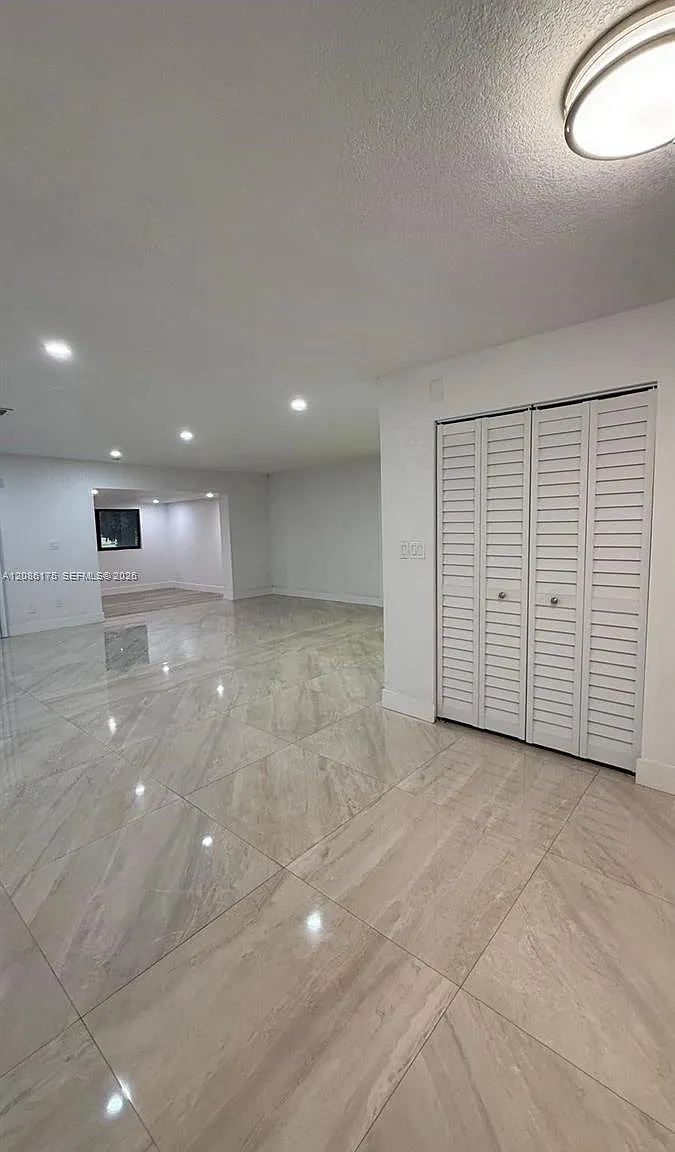 Country Club Of Miami Fai — Photo 2