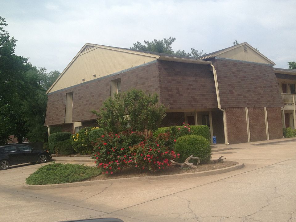 1st image of 1995 Highway 412 W APT 2