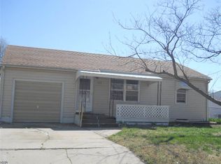 1612 N Odaniel St, Hutchinson, KS 67501