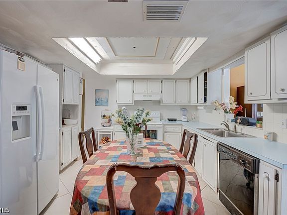 4th image of 13249 5th St