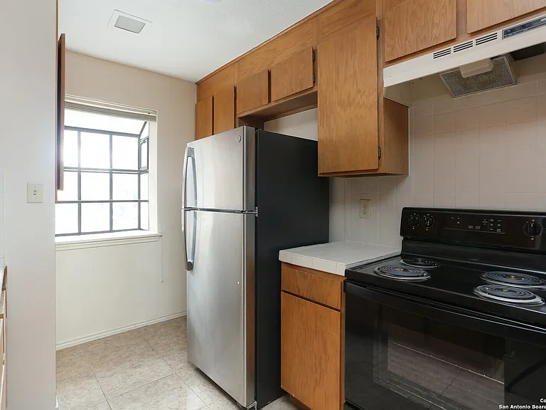 11815 Vance Jackson Rd #1-2404 — Photo 5