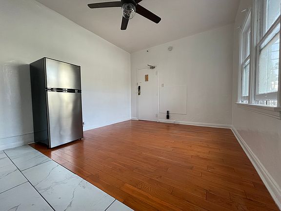 2nd image of 1617 N Normandie Ave #S208