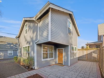 6443 NE 33rd Ave Unit B, Portland, OR, 97211