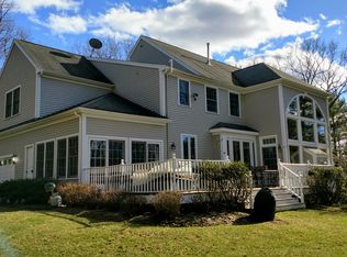 46 Whitney St, Sherborn, MA 01770
