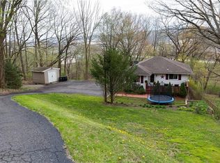 748 Anthony Wayne Dr, Baden, PA 15005