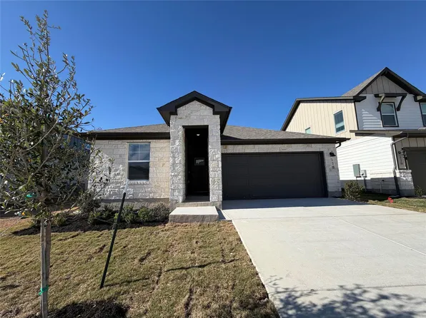 118 Holmby Dr, Hutto, TX 78634