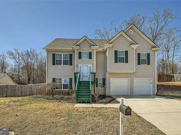 507 Bishop Ct, Commerce, GA 30529