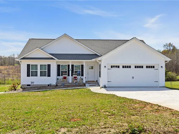 364 Winstead Rd, West Union, SC 29696