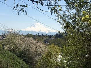1564 S 28th St, Tacoma, WA 98409