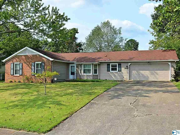 2609 Excalibur Dr SE, Huntsville, AL 35803