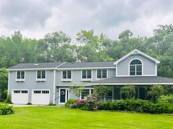 11 Baker Road, Winterport, ME 04496