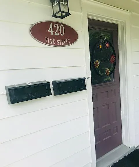 420 Vine St #1 — Photo 4