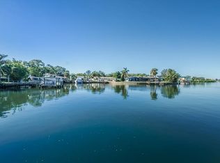 4012 McKay Creek Dr, Largo, FL 33770