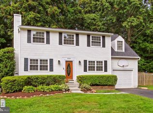 8439 Great Lake Ln, Springfield, VA 22153
