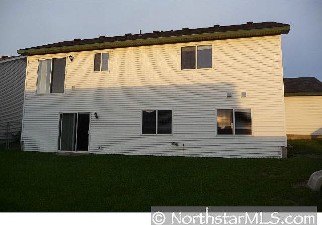 2nd image of 912 S Elm Street