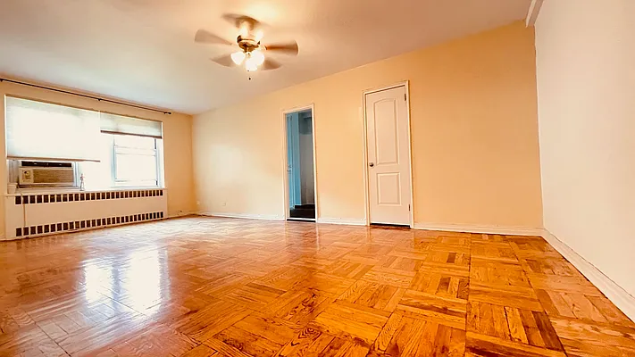 Sold by Winzone Realty Inc | media 1