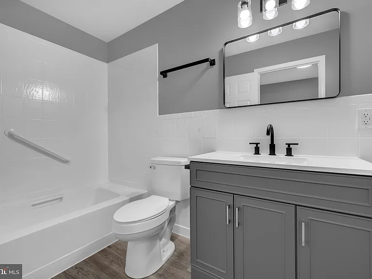 1725 Hollins St #1 — Photo 19