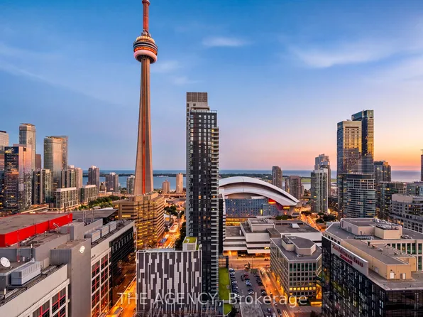 15 Mercer St #2908, Toronto, ON M5V 0T8