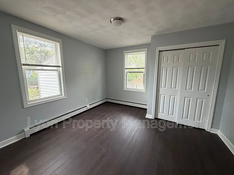 328 Douglas Ave #1 — Photo 7