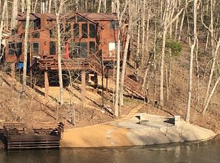 1721 Sonnenalp Ridge Dr, Innsbrook, MO 63390