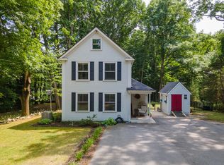 74 Kensington Rd, Hampton Falls, NH 03844