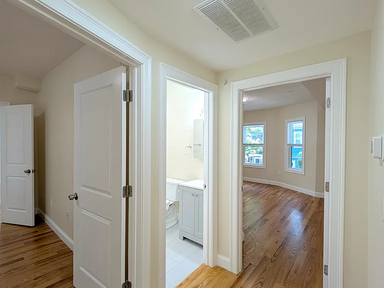 22 Holyoke Rd — Photo 12