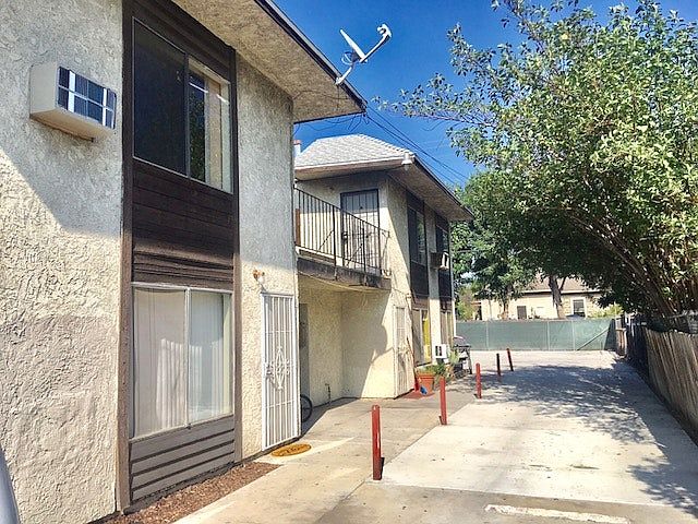 1st image of 772 N Park Ave APT B